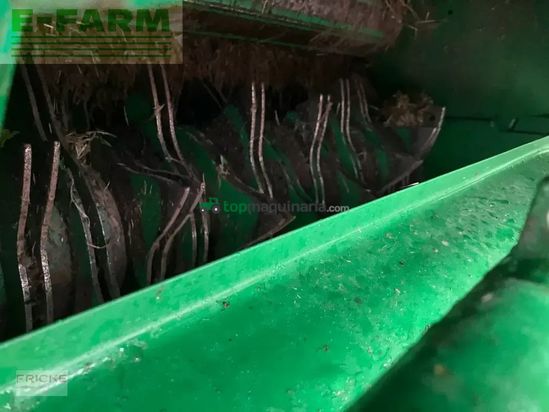 Empacadora gigant - John Deere - 623 multicrop