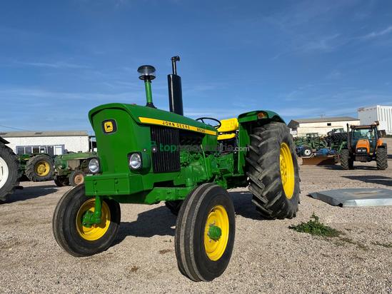 Tractor agrícola - John Deere - 2030