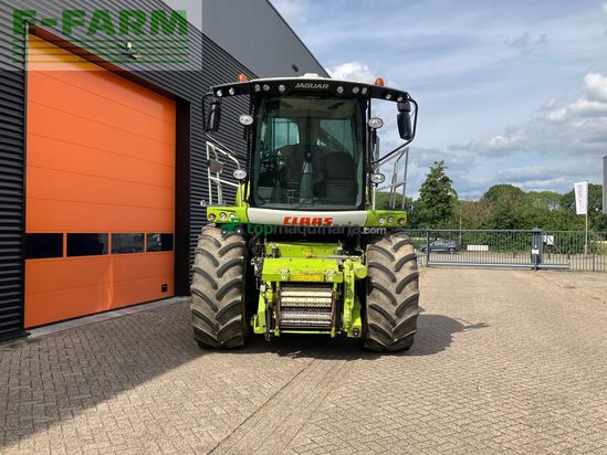 Cosechadora de Cereal - Claas - JAGUAR 930 T4