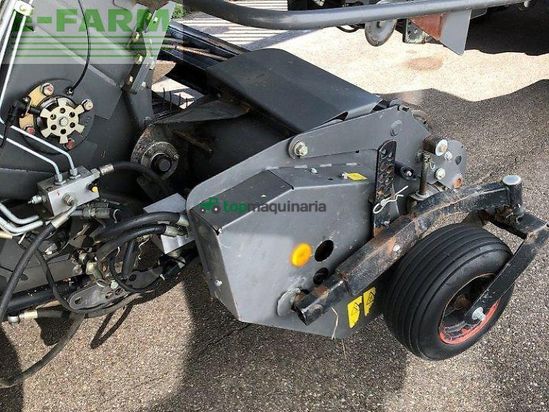 Empacadora gigant - Claas - quadrant 3400