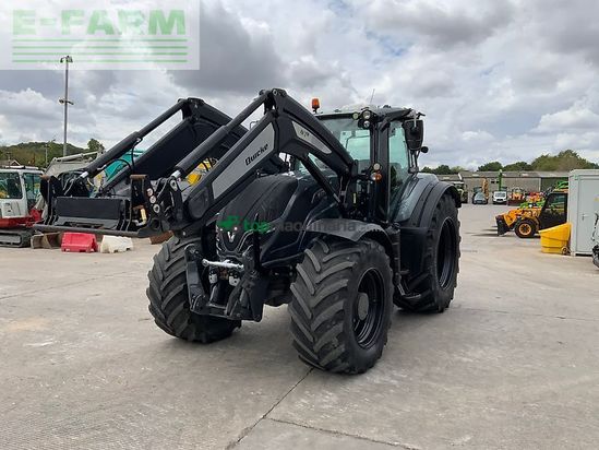 Tractor agrícola - Valtra - t254 versu unlimited tractor (st27246)