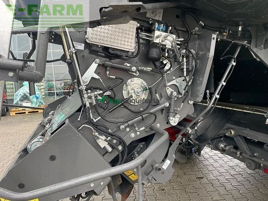 Cosechadora de Cereal - Claas - lexion 8600 tt e5