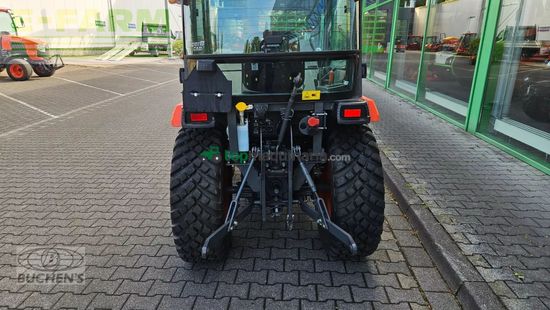 Tractor agrícola - Kubota - b2-231 cab