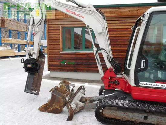 Excavadora - Takeuchi - tb 235 (3.605kg) powertilt + hydr. sw