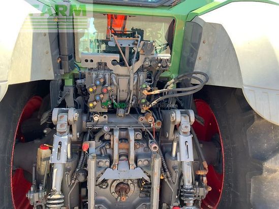 Tractor agrícola - Fendt - 828 power tractor (st18710)