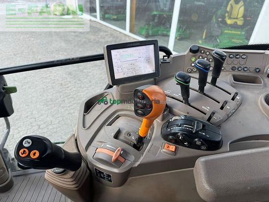 Tractor agrícola - John Deere - 6115r med frontlæsser