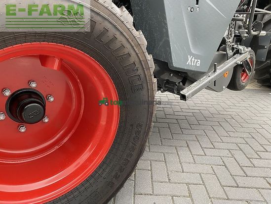 Empacadora gigant - Fendt - rotana 130f xtra