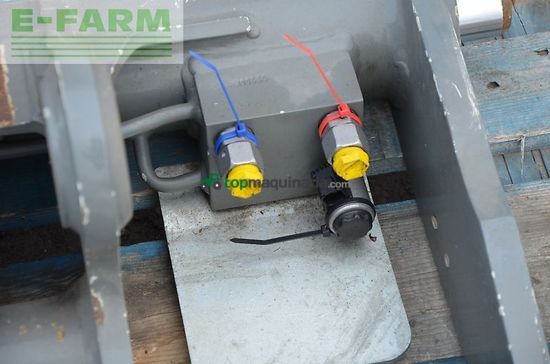 Telescopica - Claas - werkzeugträger scorpion-aufnah