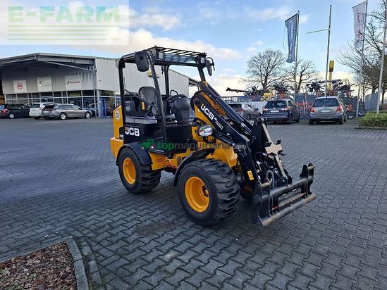 Minicargadora - JCB - 403 plus agri mit schutzdach