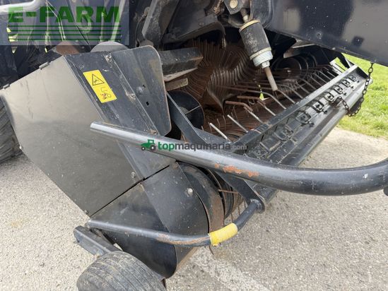 Empacadora gigant - Case IH - lbx 422 r