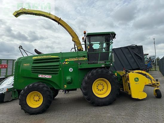 Cosechadora de Cereal - John Deere - 7400 mit kemper pu 630c bj.12