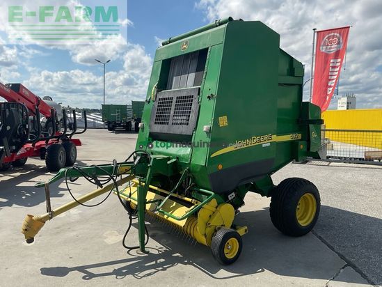Empacadora gigant - John Deere - 592c