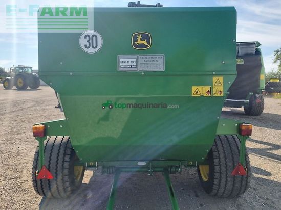 Empacadora gigant - John Deere - f441m