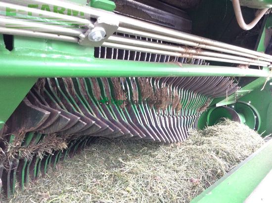 Empacadora gigant - McHale - f5600