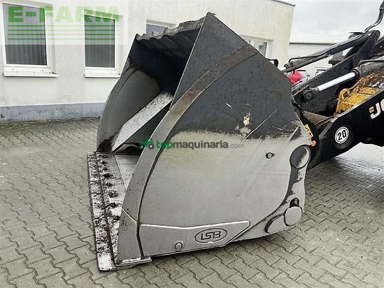 Minicargadora - JCB - 437 s5 ht