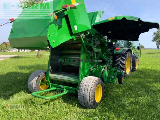 Empacadora gigant - John Deere - f441m