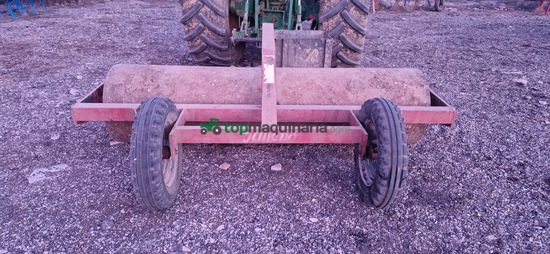 Rulo marca Gimeno, de 2,7m anchura de trabajo