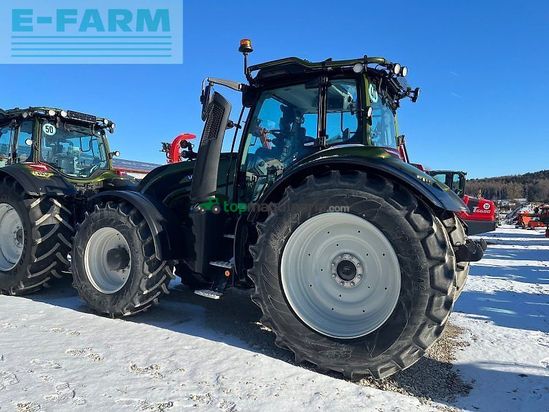 Tractor agrícola - Valtra - t 175 a mit rüfa+fk