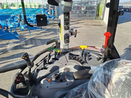 Tractor agrícola - Steyr - 4080 kompakt (stage v)