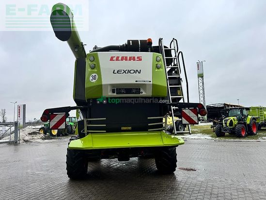 Cosechadora de Cereal - Claas - lexion 670 tt + v770