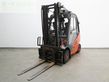 Elevadora - Linde - h 25 t evo 392-02
