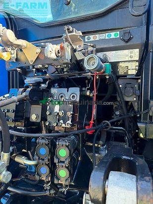 Tractor agrícola - New Holland - t7.250 gps lenksystem gepflegt 6940 bh