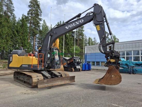 Excavadora -VOLVO   EC160EL
