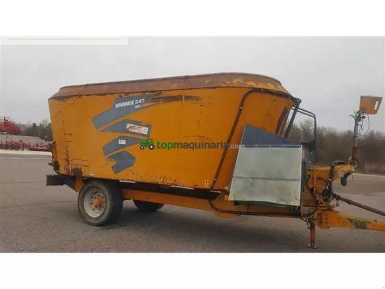 Remolqu esparcidor - Lucas - spirmix240