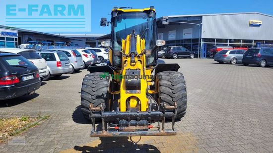 Minicargadora - JCB - tm 220
