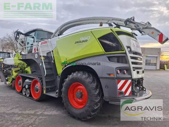 Cosechadora de Cereal - Claas - jaguar 960 terra-trac