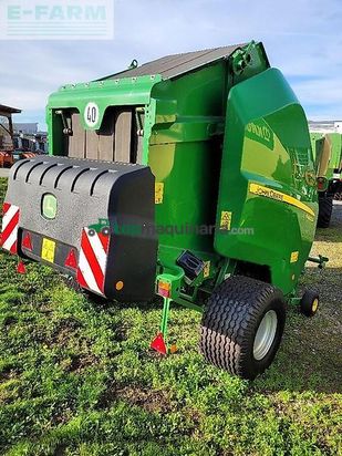 Empacadora gigant - John Deere - v461m