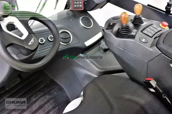 Elevadora - Linde - e 30/600 h 1252-01