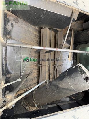 Cosechadora de Cereal - New Holland - cx 8070