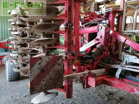Cultivador - Pöttinger - terradisc 4001 t