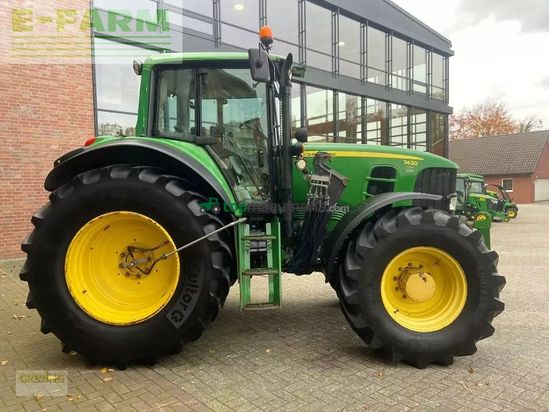 Tractor agrícola - John Deere - 7430