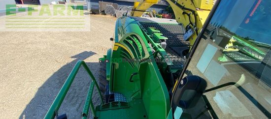 Cosechadora de Cereal - John Deere - 8600