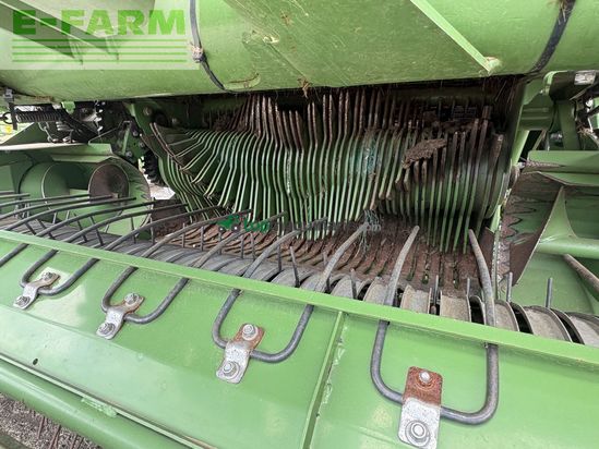 Empacadora gigant - Krone - comprima cv150xc