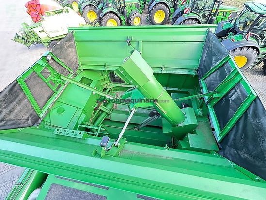 Cosechadora de Cereal - John Deere - t670