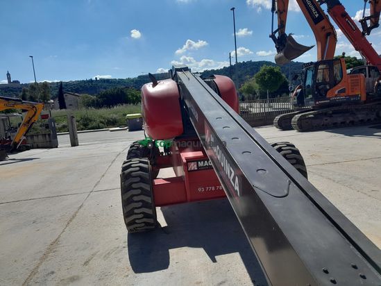 TAKEUCHI TB215R