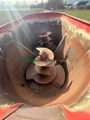 Remolqu esparcidor -  - trioliet solomix ps 2400 zk-t