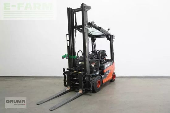 Elevadora - Linde - e 25 r 387