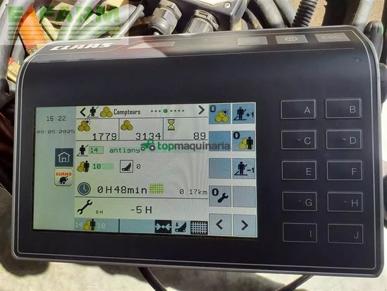 Empacadora gigant - Claas - variant 585 rc