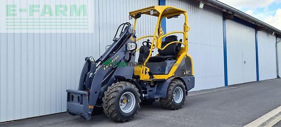 Minicargadora - Eurotrac - w11