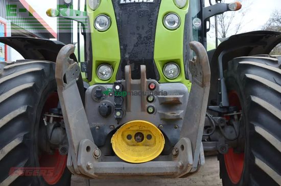 Tractor agrícola - Claas - arion 550 cmatic