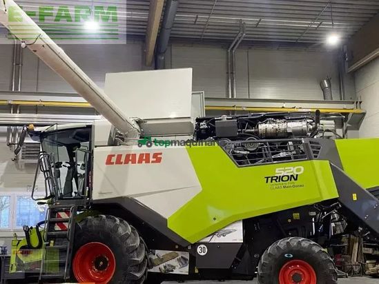 Cosechadora de Cereal - Claas - trion 520 mit vario 560