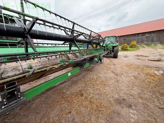 Cosechadora de Cereal - John Deere - T670i