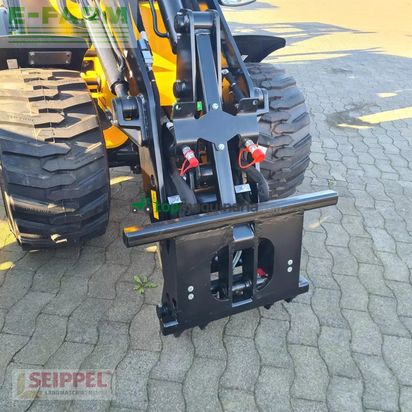 Minicargadora - JCB - 403 plus hl fsd schäffer alt