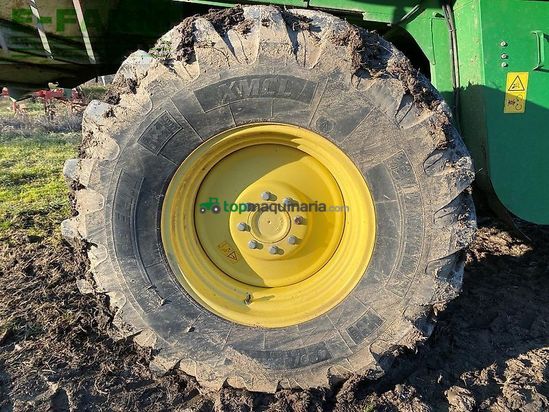 Cosechadora de Cereal - John Deere - w650