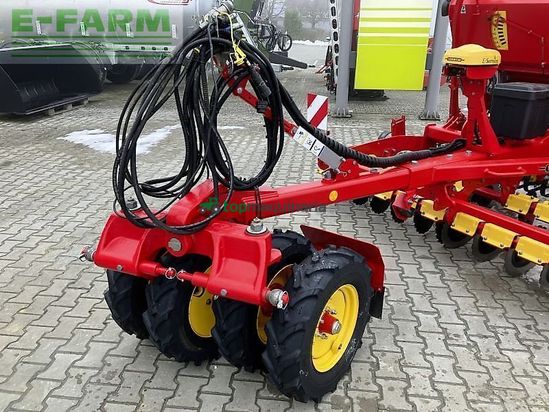 Sembradora - Väderstad - rapid rd 300 s