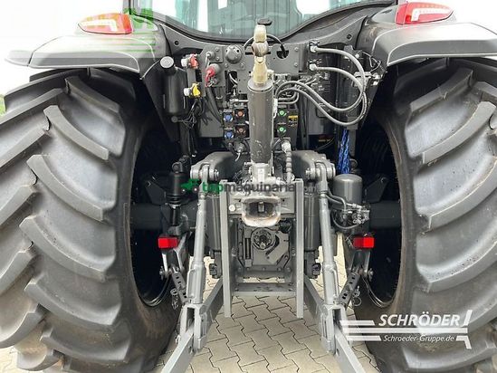 Tractor agrícola - Valtra - g 135 a